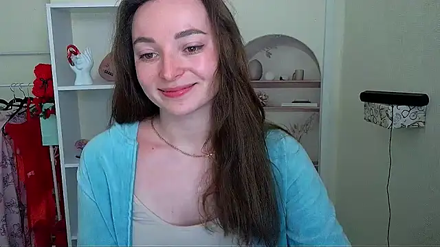 Snapshot of _Barbie_Kiss_ chatting on 06/16/26, 05:54 Barbie Kiss online show from 06/16/26, 05:54