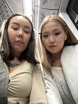 Asian Asami online show from 12/04/25, 02:04