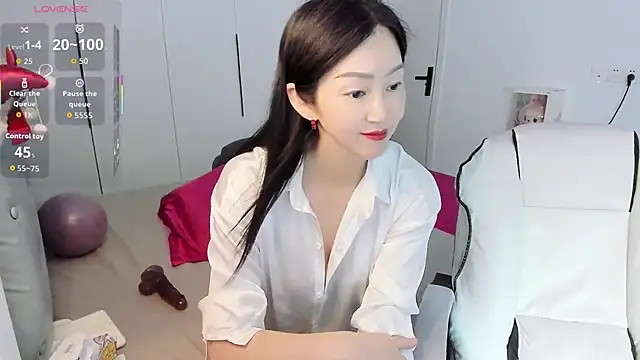 Snapshot of paopao-a chatting on 05/27/26, 02:14 paopao-a online show from 05/27/26, 02:14