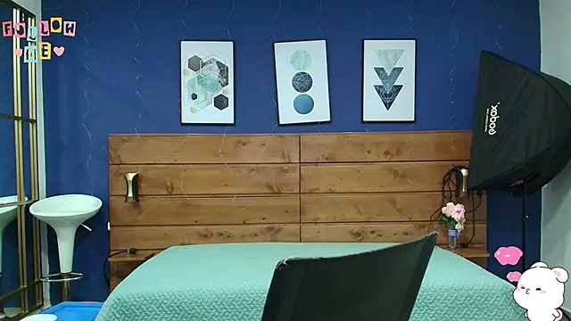 dahiana spark online show from 03/21/25, 08:18