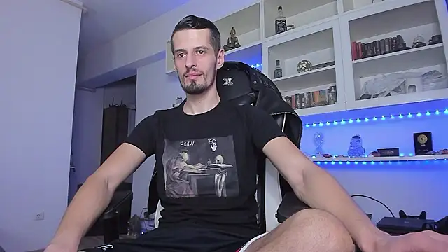 ToddClaytonn online show from 12/06/24, 01:22