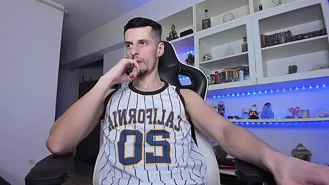 ToddClaytonn online show from 02/08/25, 11:13