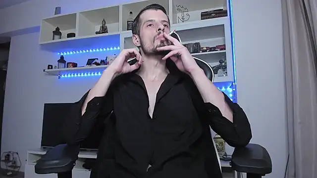 ToddClaytonn online show from 10/24/25, 09:33