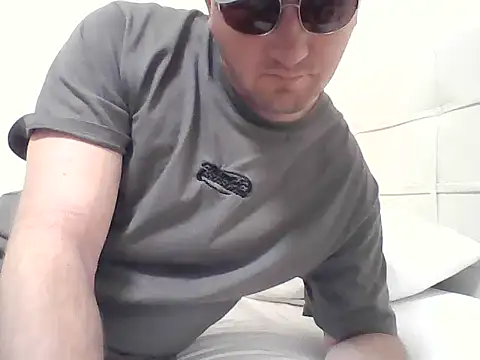 paul daniel online show from 11/08/25, 08:18