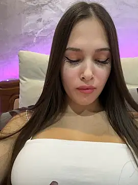 Snapshot of EricaWalls chatting on 01/28/25, 06:17 EricaWalls online show from 01/28/25, 06:17