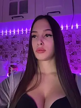 Snapshot of EricaWalls chatting on 02/09/25, 09:06 EricaWalls online show from 02/09/25, 09:06