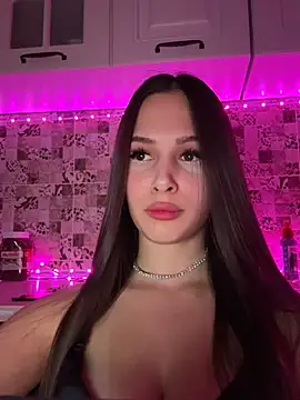 Snapshot of EricaWalls chatting on 02/14/25, 07:23 EricaWalls online show from 02/14/25, 07:23