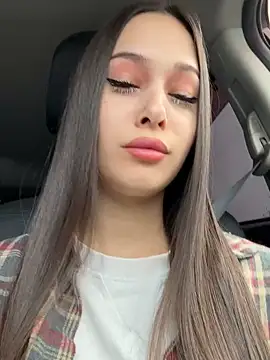 Snapshot of EricaWalls chatting on 02/16/25, 12:43 EricaWalls online show from 02/16/25, 12:43