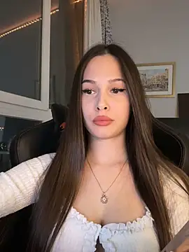 Snapshot of EricaWalls chatting on 03/16/26, 07:07 EricaWalls online show from 03/16/26, 07:07