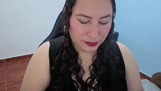 Snapshot of catalina_boobs chatting on 06/03/26, 10:15 catalina boobs online show from 06/03/26, 10:15