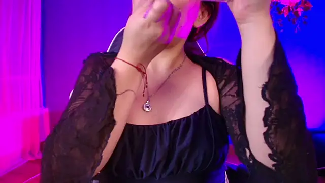 vanelope11 online show from 06/16/26, 02:47