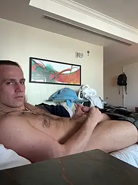 Snapshot of PeytonJohnn chatting on 10/04/25, 05:00 PeytonJohnn online show from 10/04/25, 05:00