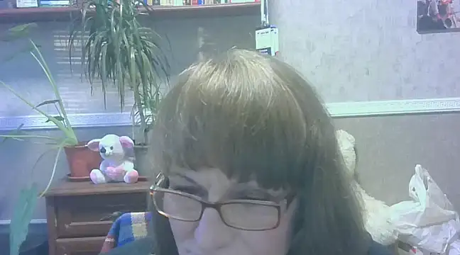 Snapshot of Manulyonok51 chatting on 12/18/24, 01:23 Manulyonok51 online show from 12/18/24, 01:23