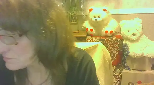 Snapshot of Manulyonok51 chatting on 01/05/25, 12:42 Manulyonok51 online show from 01/05/25, 12:42