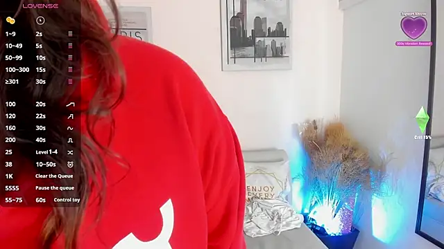 katy giil online show from 12/12/24, 08:21