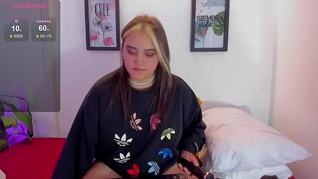 katy giil online show from 02/27/25, 02:54