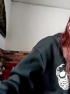 Snapshot of kriszy_baby chatting on 02/03/26, 08:08 kriszy baby online show from 02/03/26, 08:08