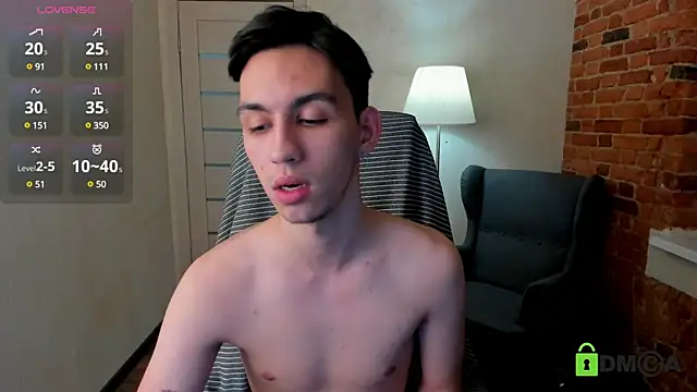 Snapshot of Ul_Tima chatting on 12/21/24, 11:56 Ul Tima online show from 12/21/24, 11:56