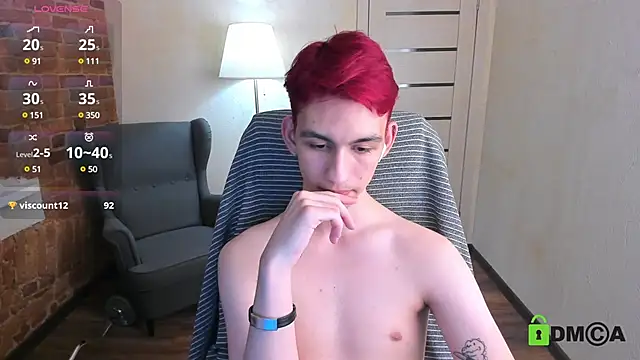 Snapshot of Ul_Tima chatting on 01/05/25, 06:46 Ul Tima online show from 01/05/25, 06:46