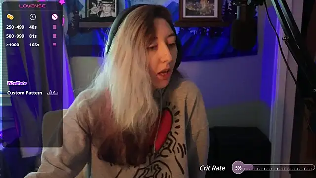 lovelylucyy online show from 12/06/24, 07:01