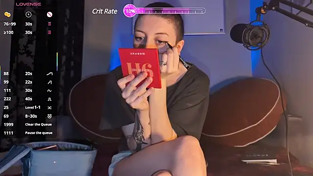 lovelylucyy online show from 02/07/25, 03:01