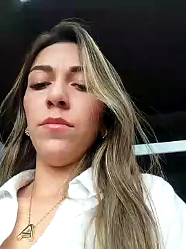 Snapshot of rachellboom chatting on 01/13/25, 08:04 rachellboom online show from 01/13/25, 08:04