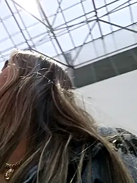 Snapshot of rachellboom chatting on 01/15/25, 10:57 rachellboom online show from 01/15/25, 10:57