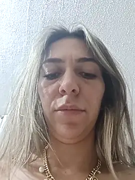 Snapshot of rachellboom chatting on 03/22/25, 10:59 rachellboom online show from 03/22/25, 10:59