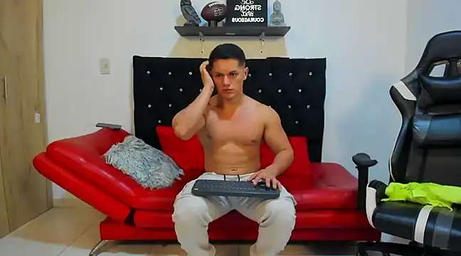 julian wallace online show from 03/17/25, 01:14