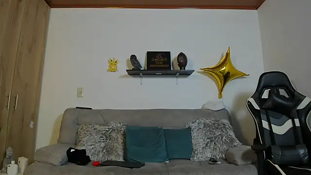 julian wallace online show from 09/15/25, 02:28