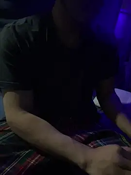 Snapshot of BigMac1596 chatting on 01/13/26, 10:31 BigMac1596 online show from 01/13/26, 10:31