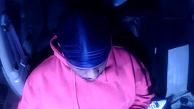 Snapshot of HBYAM chatting on 12/22/25, 01:30 HBYAM online show from 12/22/25, 01:30