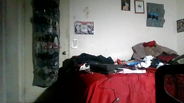 Snapshot of HBYAM chatting on 01/15/26, 12:32 HBYAM online show from 01/15/26, 12:32