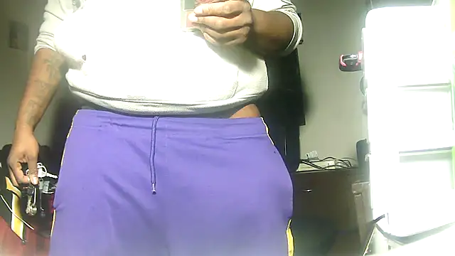 Snapshot of HBYAM chatting on 02/02/26, 07:18 HBYAM online show from 02/02/26, 07:18