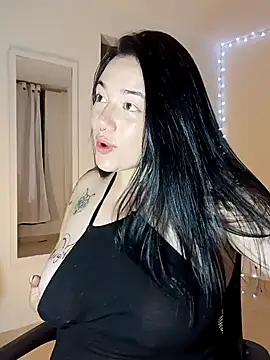 helena smith online show from 12/21/24, 06:19