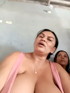 Horny-Mommy-Dirty online show from 10/04/25, 04:16