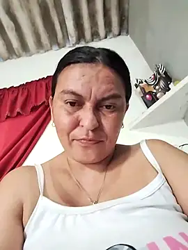 Horny-Mommy-Dirty online show from 10/17/25, 12:30