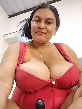 Horny-Mommy-Dirty online show from 05/02/26, 07:52