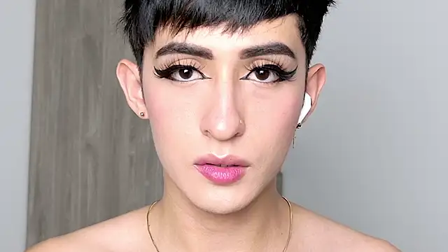 HotStar yes online show from 02/02/25, 06:15