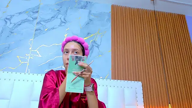 Beautifulskinny18 online show from 09/14/25, 08:08