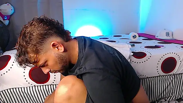 Logan cocky online show from 03/11/25, 10:31