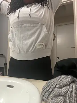 wynterheat online show from 01/16/25, 08:11