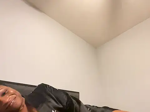 wynterheat online show from 02/24/25, 10:26