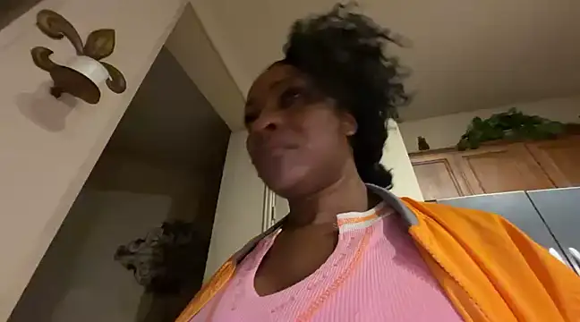 wynterheat online show from 03/13/25, 09:43