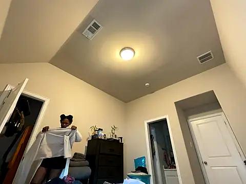 wynterheat online show from 11/05/25, 07:03