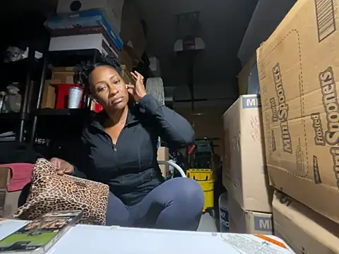 wynterheat online show from 11/18/25, 09:58