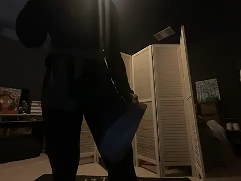 wynterheat online show from 05/12/26, 03:31
