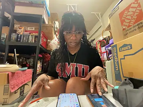 wynterheat online show from 05/27/26, 04:20