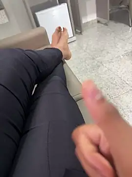 Palomasoouzaaak online show from 02/06/26, 11:02