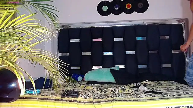 Snapshot of RyanRizzo chatting on 01/30/25, 01:55 RyanRizzo online show from 01/30/25, 01:55